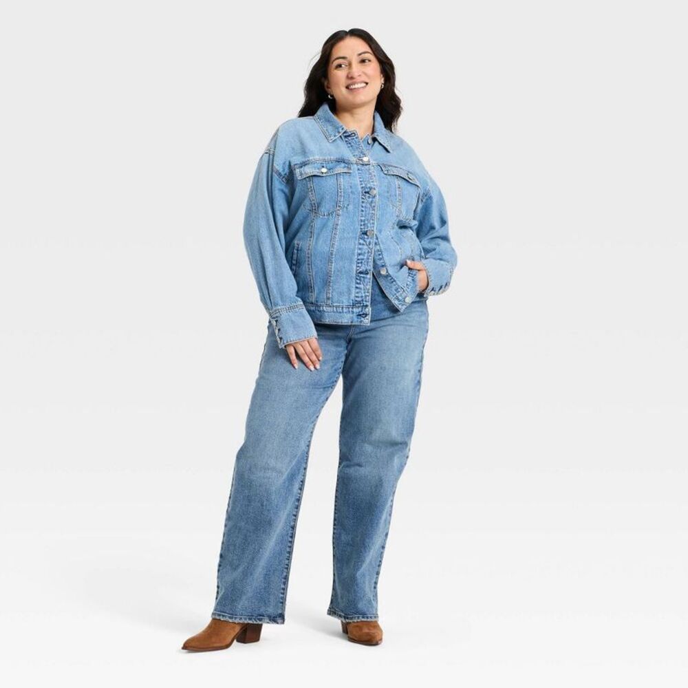 Open Box - Ava & Viv - Women's Denim Boyfriend Trucker Jacket Medium Wash - Picture 3 of 3